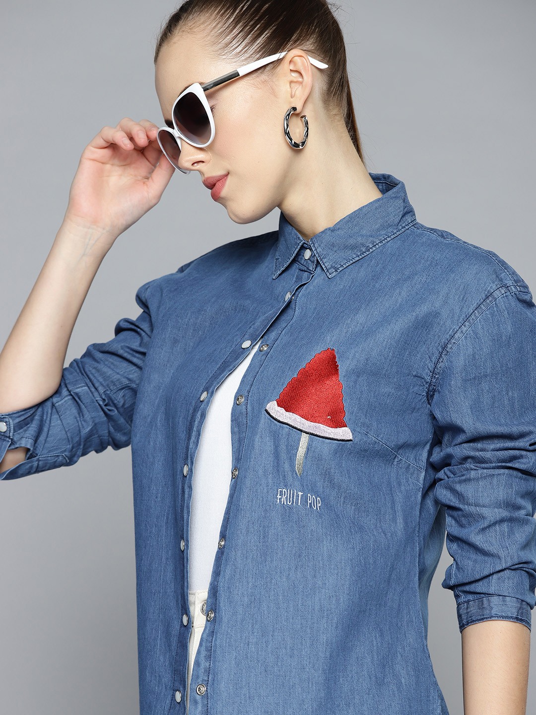 

Kook N Keech Women Navy Blue Solid Applique Pure Cotton Chambray Shirt