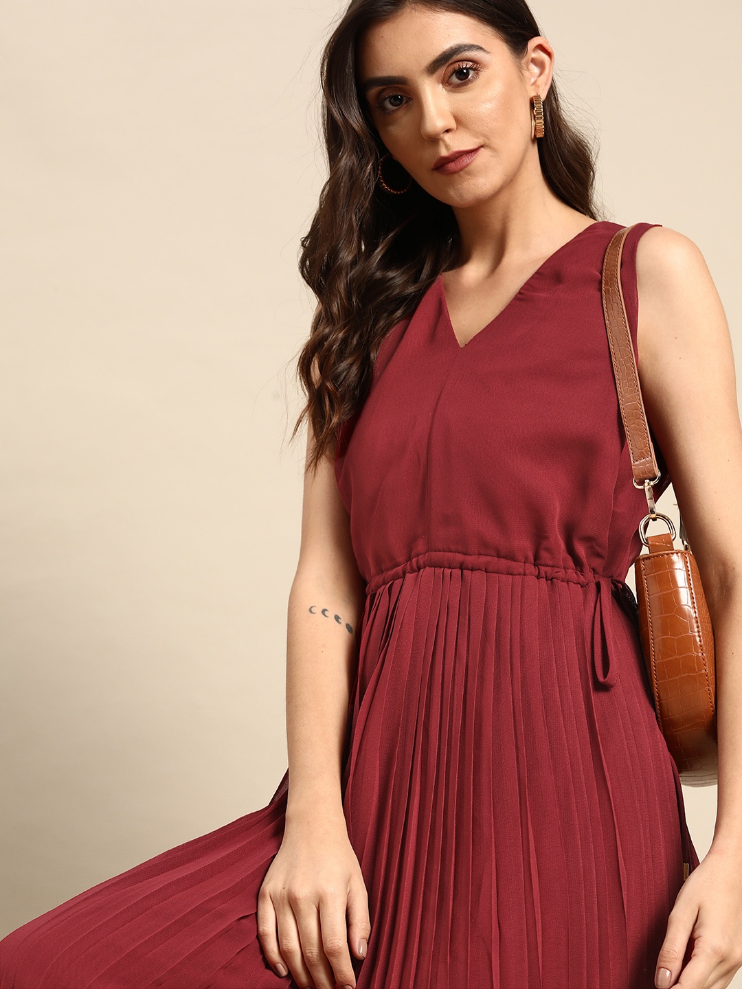 

all about you Maroon Solid Accordion Pleated Midi Dress
