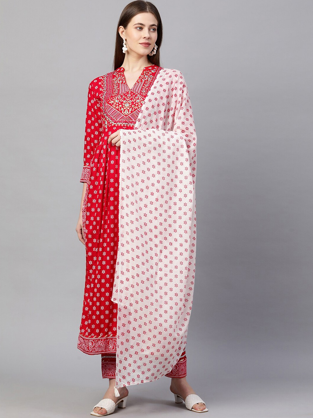 

FASHOR Women Red Ethnic Motifs Printed Pleated Kurta with Trousers & With Dupatta
