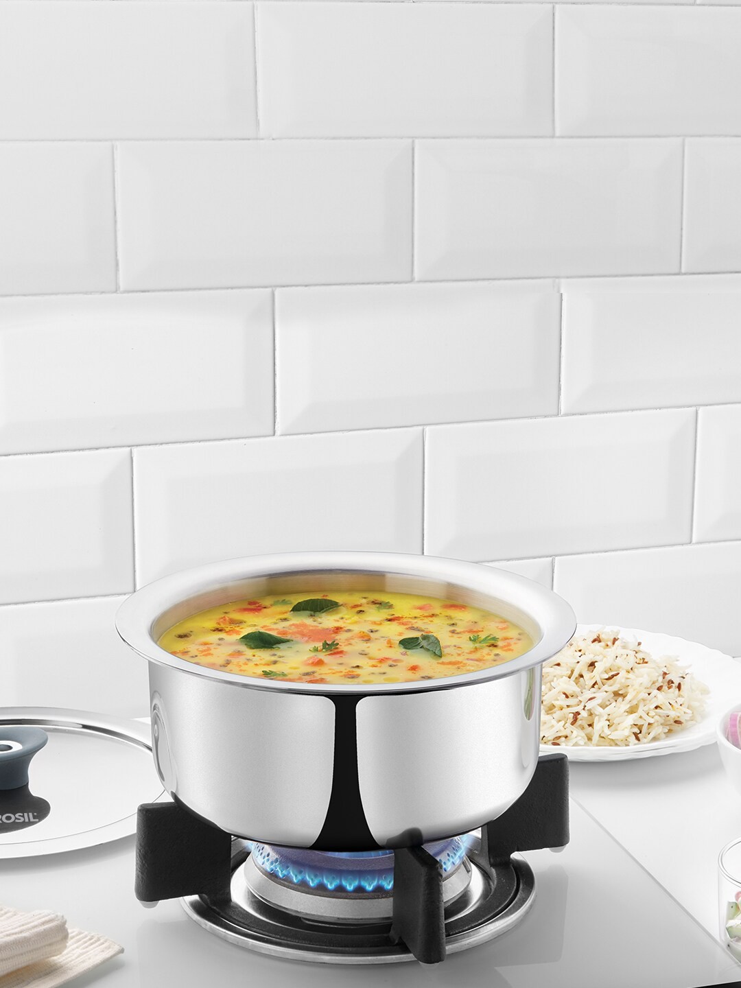 

BOROSIL Silver-Toned Induction Base Stainless Steel Tope with Lid