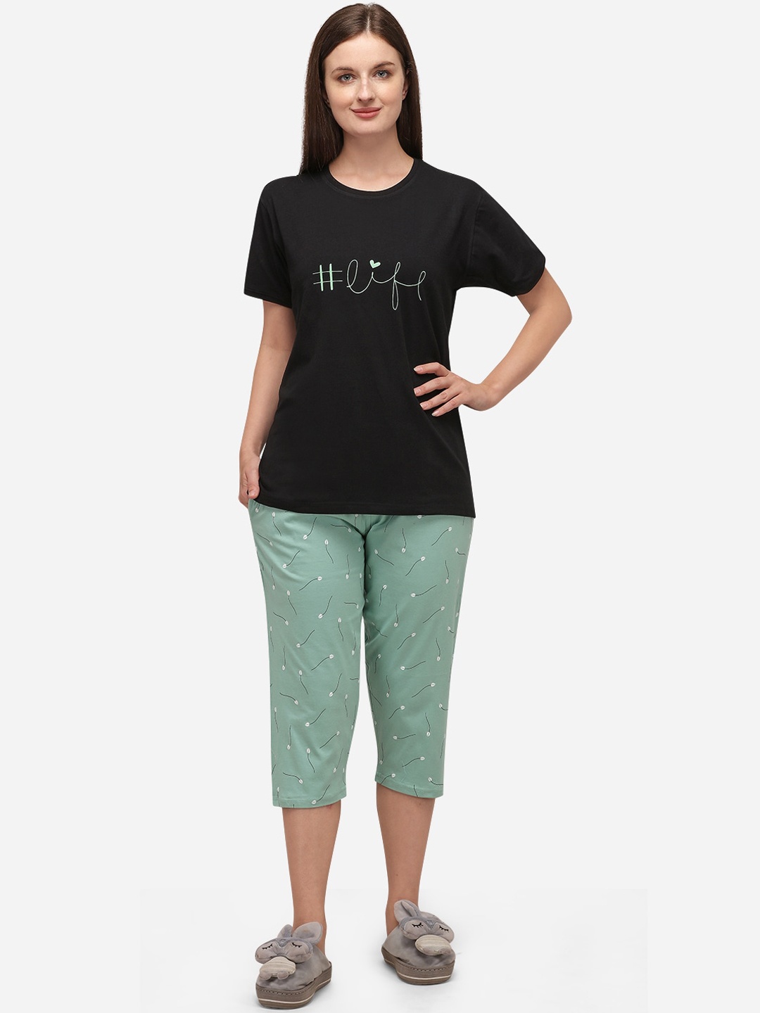 

Lenissa Women Sea Green & Black Printed Night suit