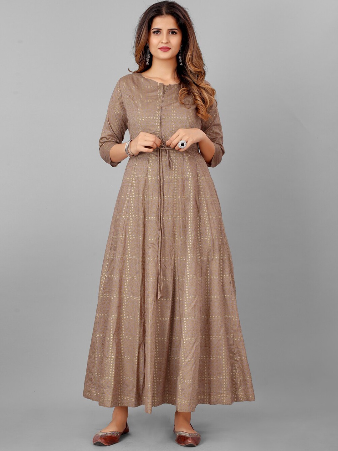 

SHOPGARB Women Beige Printed Floral Chanderi Silk Chanderi Silk Anarkali Kurta