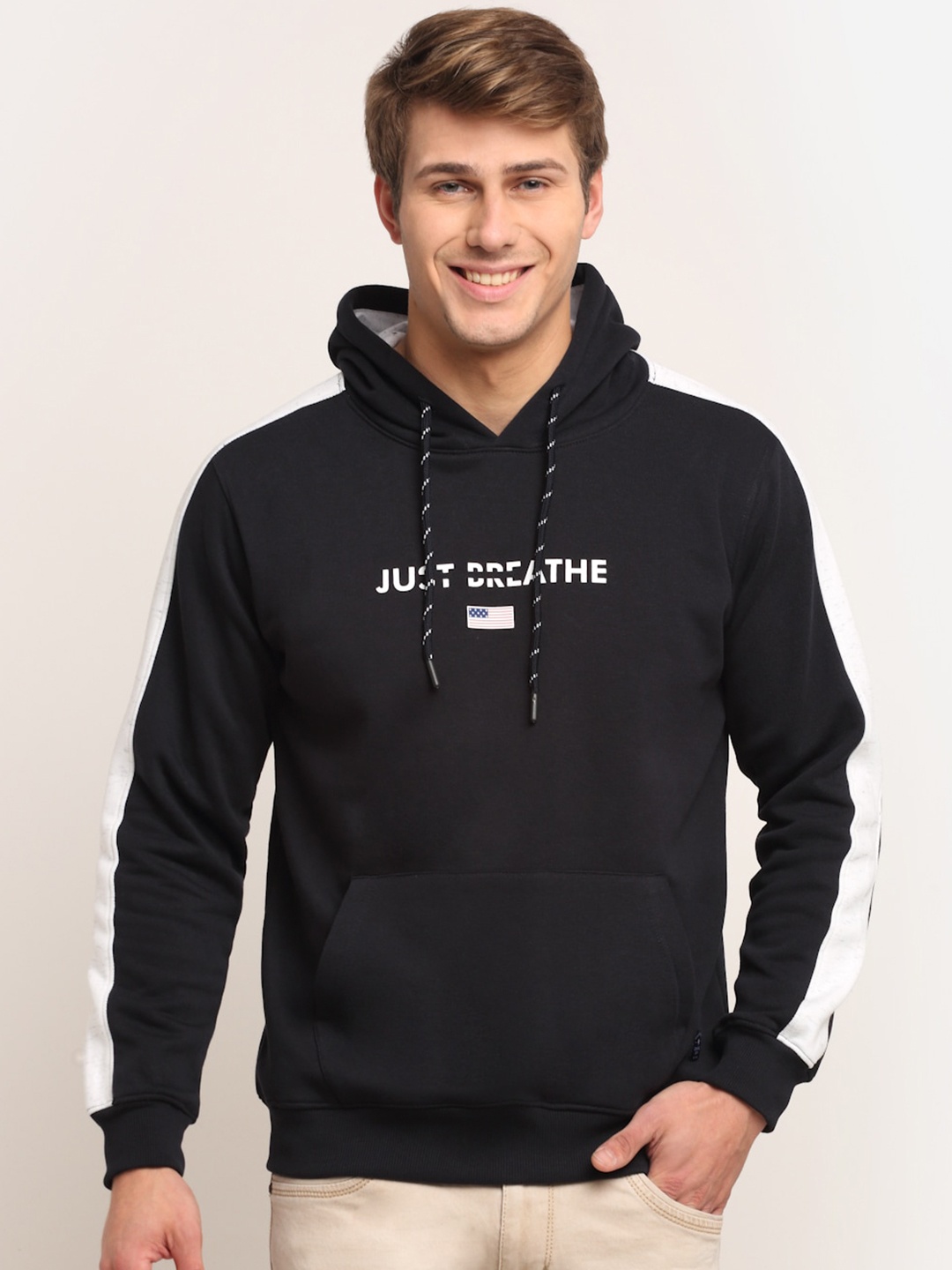 

Cantabil Men Navy Blue Printed Pure Fleece Hooded Sweatshirt