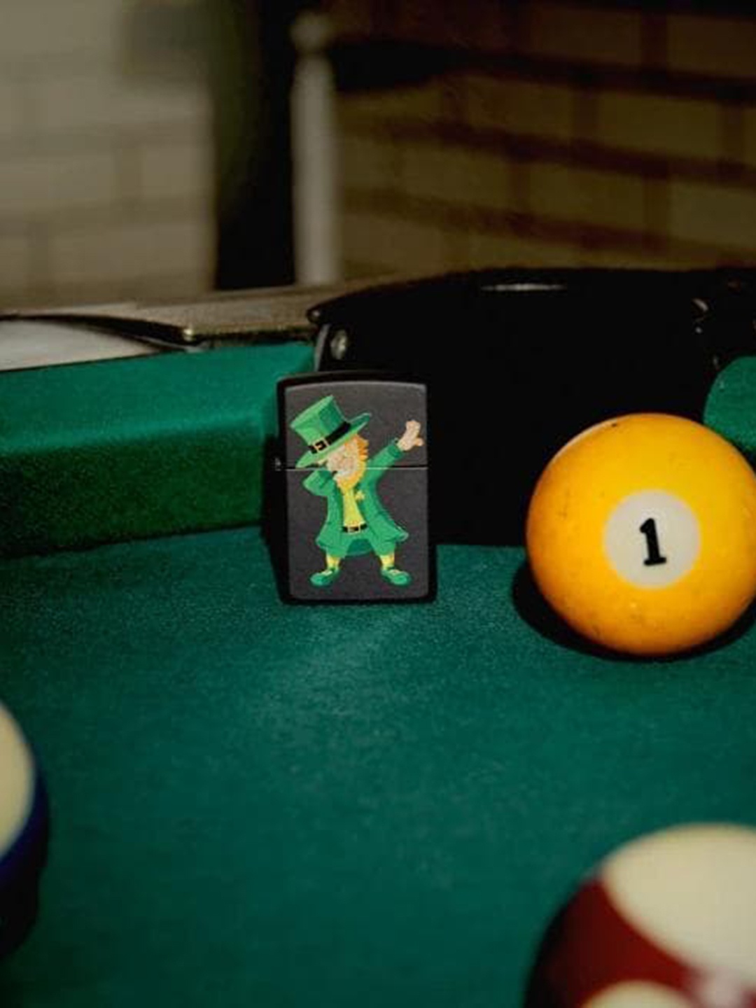 

Zippo Green & Black Dabbing Leprechaun Design Pocket Lighter