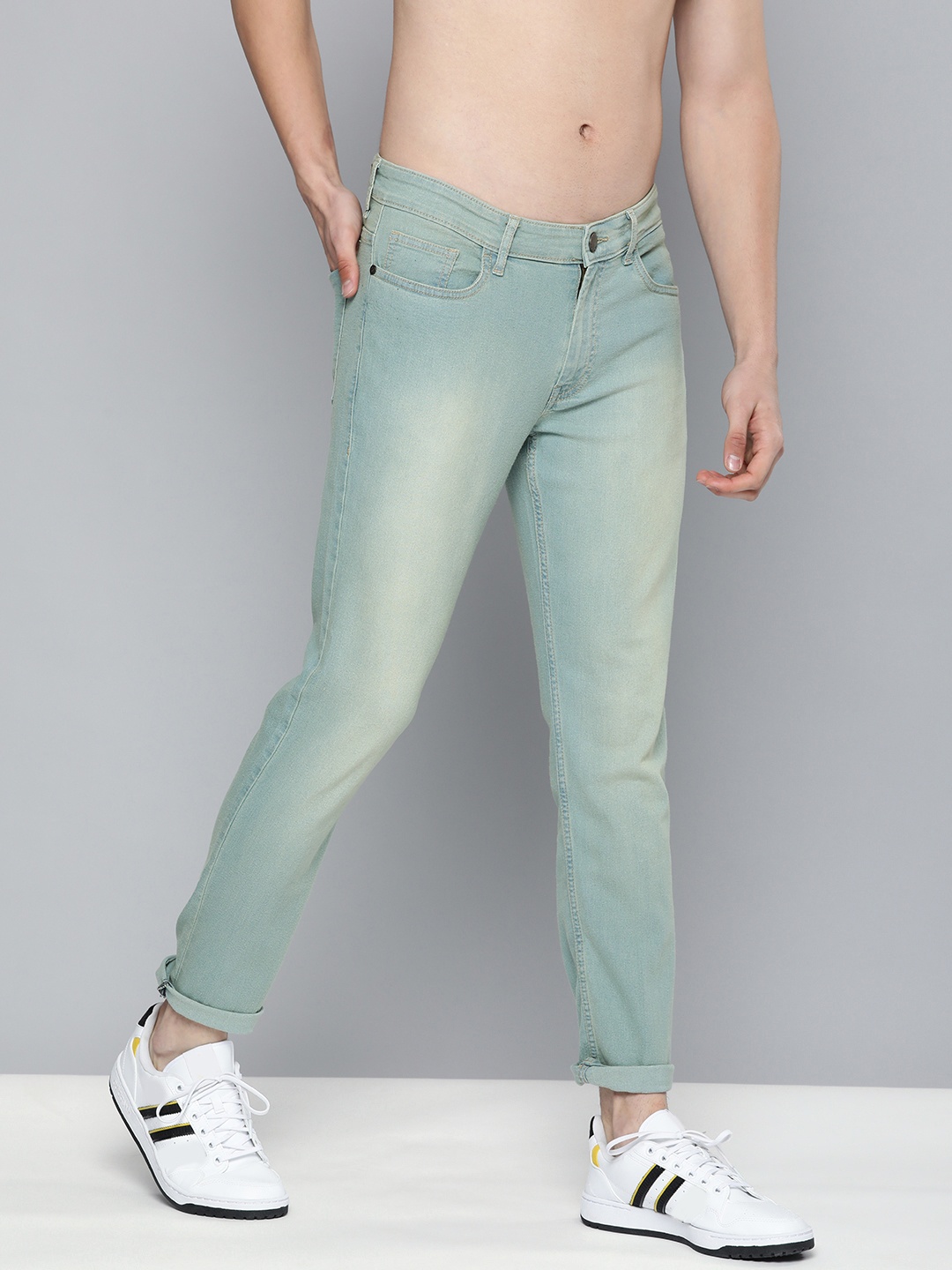 

HERE&NOW Men Green Vintage Fade Stretchable Casual Jeans