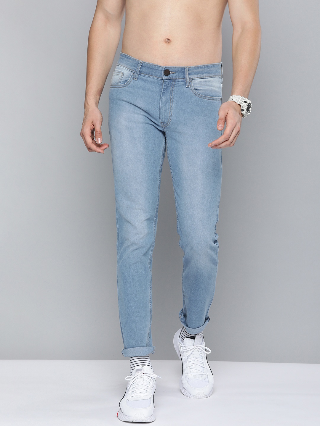 

HERE&NOW Men Blue Slim Fit Mid-Rise Clean Look Light Fade Stretchable Jeans