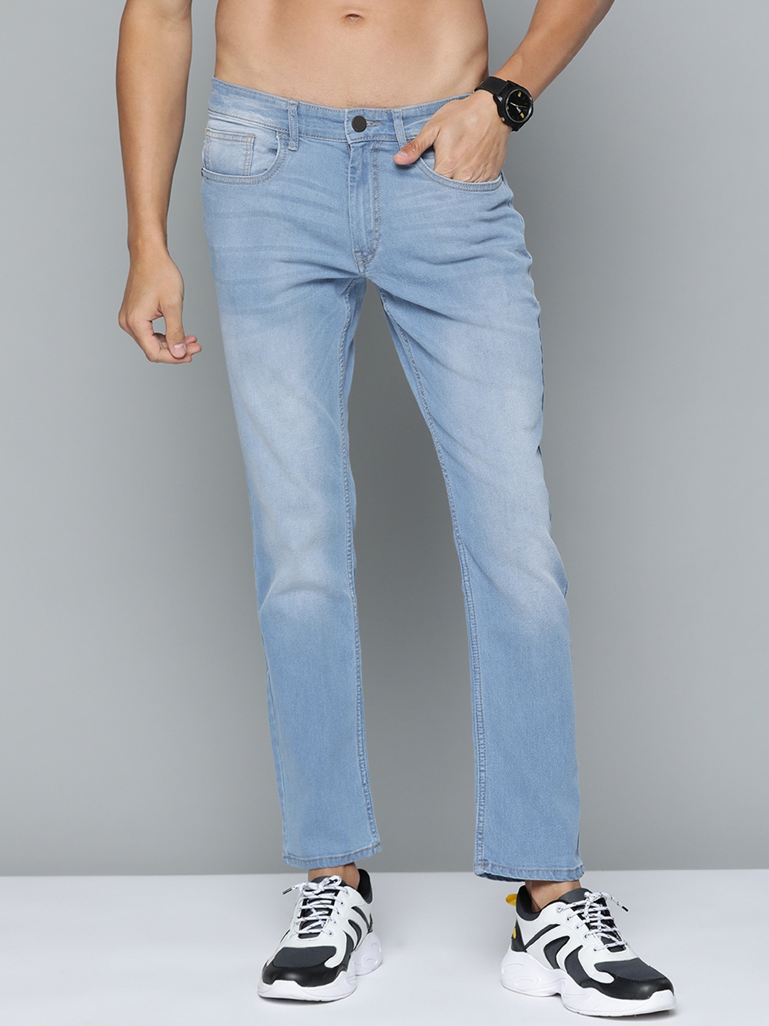 

HERE&NOW Men Blue Light Fade Stretchable Jeans