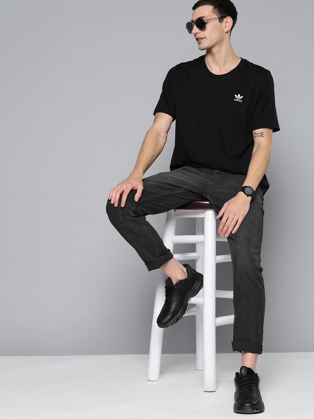 

HERE&NOW Men Slim Fit Light Fade Stretchable Jeans, Black