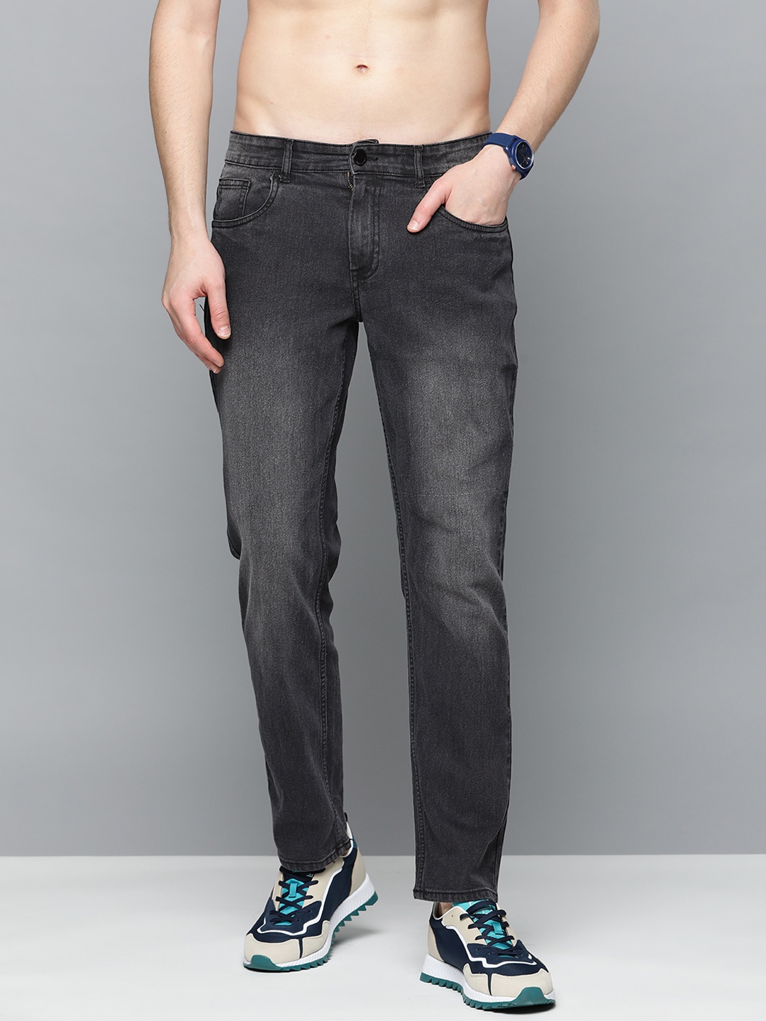 

HERE&NOW Men Charcoal Grey Slim Fit Light Fade Stretchable Jeans