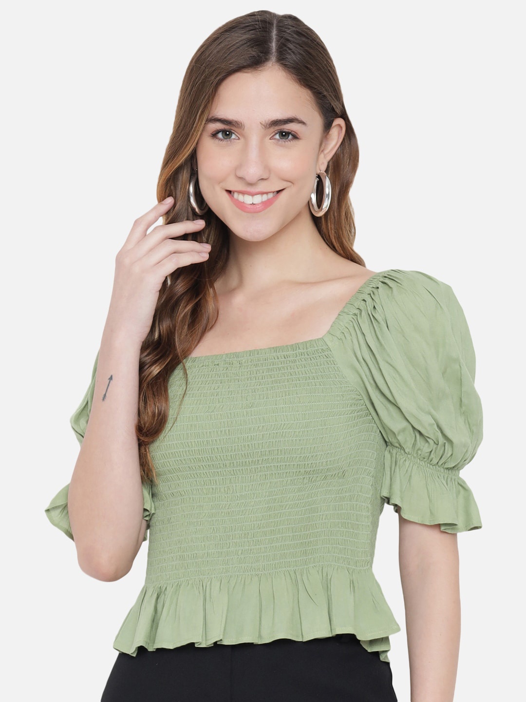 

Trend Arrest Women Green Square Neck Puff Sleeves Solid Peplum Crop Top
