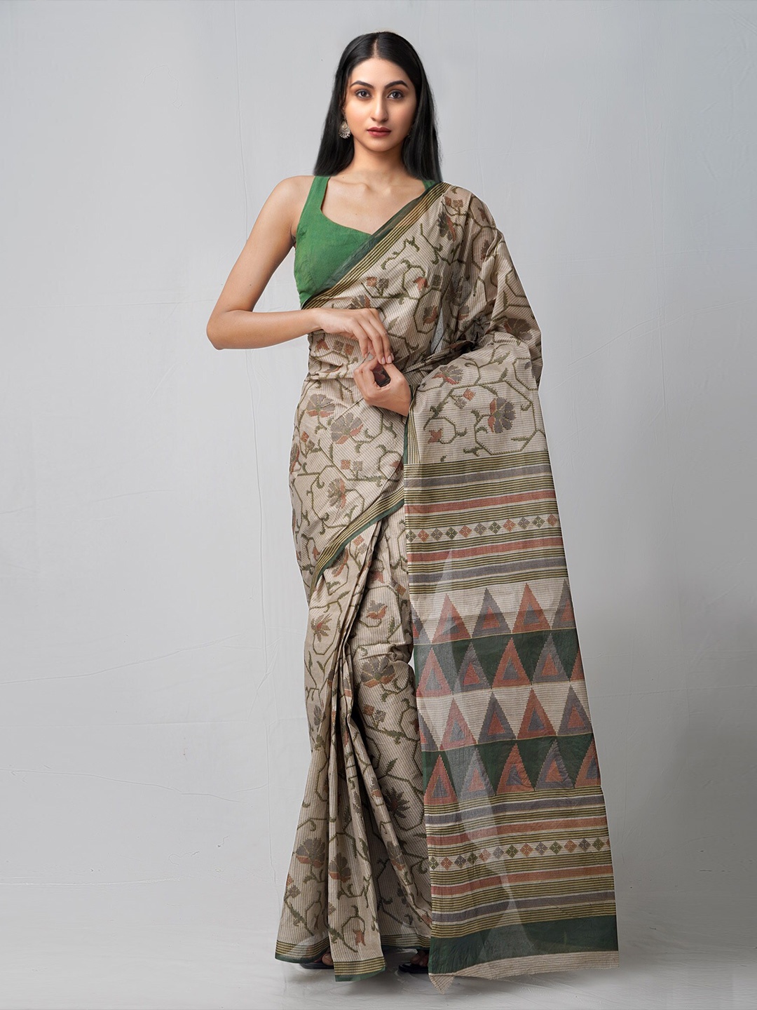 

Unnati Silks Beige & Grey Handloom Sustainable Ethnic Motifs Pure Cotton Kovai Saree