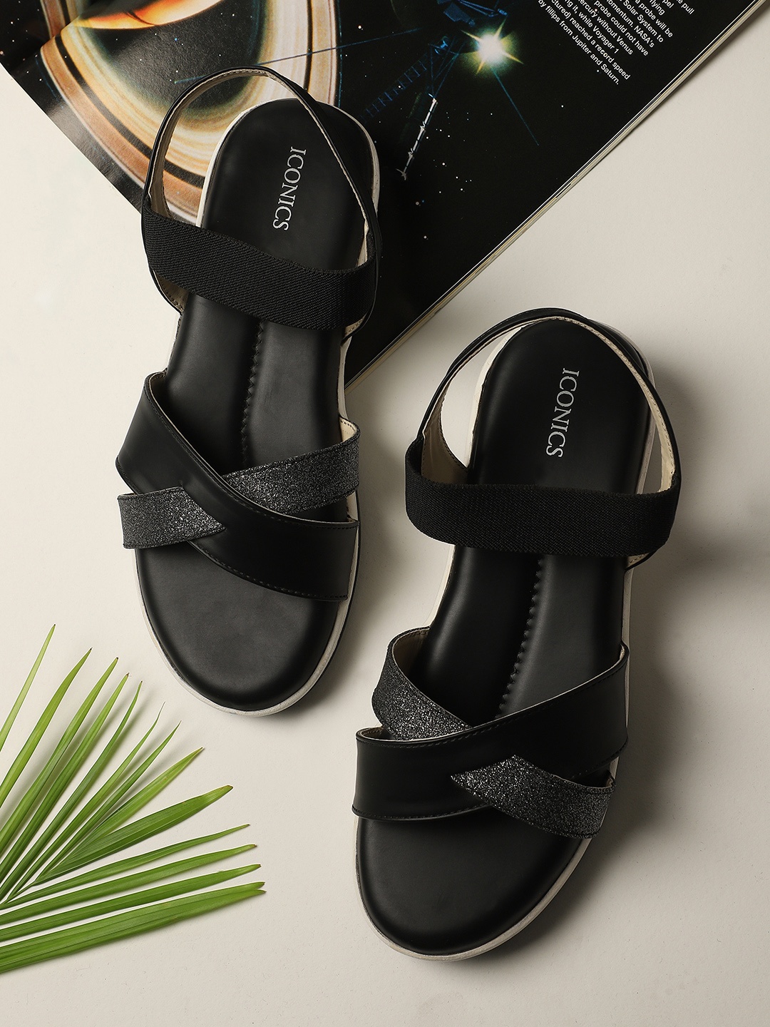 

ICONICS Black & Grey Colourblocked Comfort Sandals