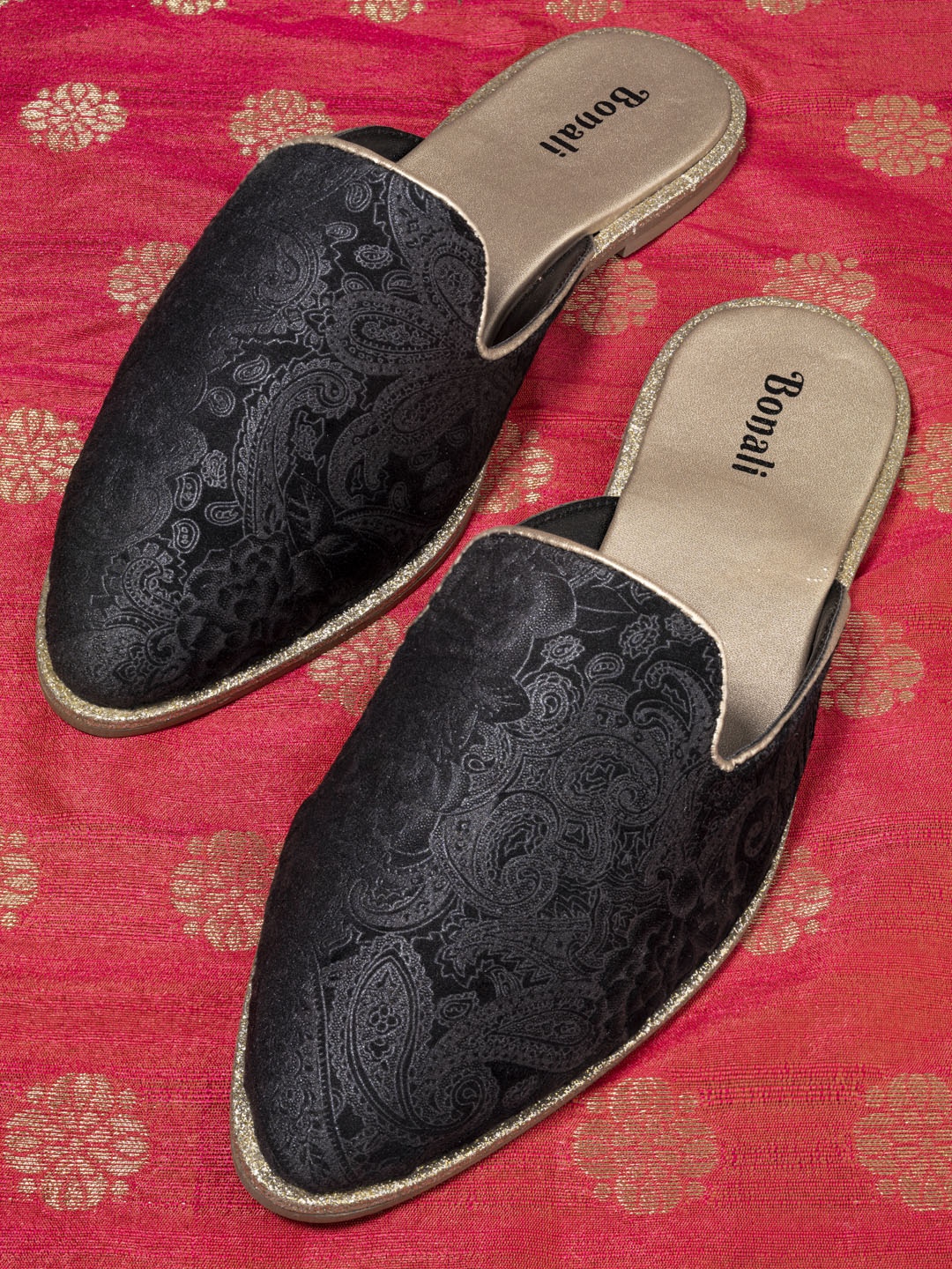 

BONALI Women Black Woven Design Mules