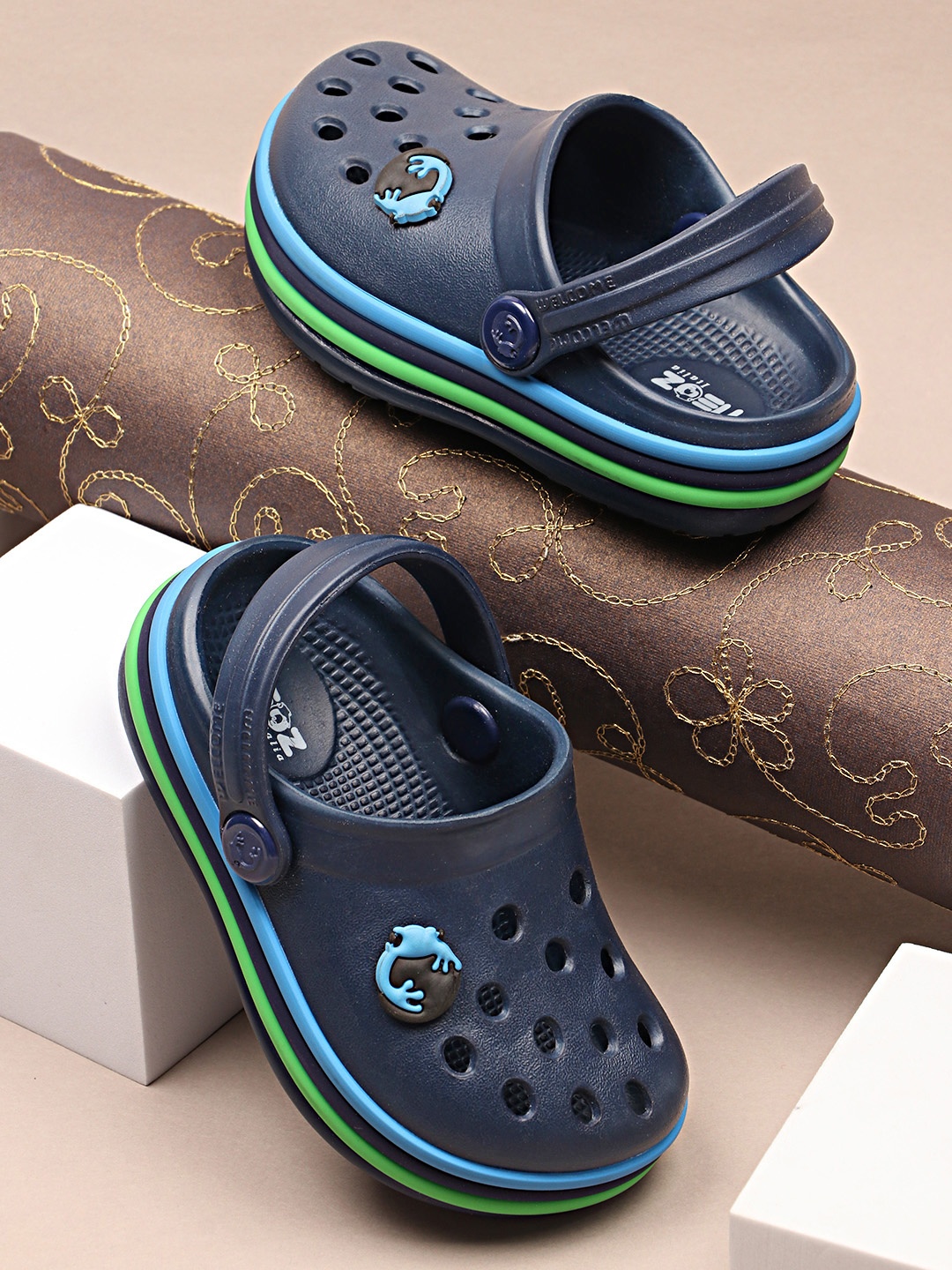 

NEOZ Boys Navy Blue Rubber Clogs