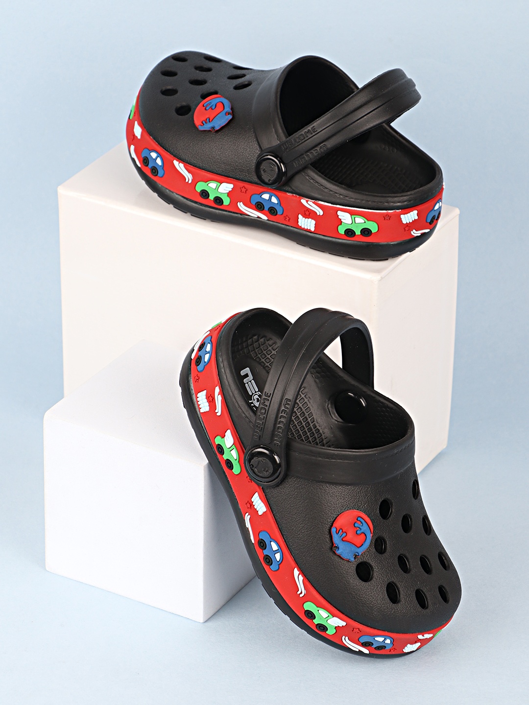 

NEOZ Boys Black & Red Rubber Clogs