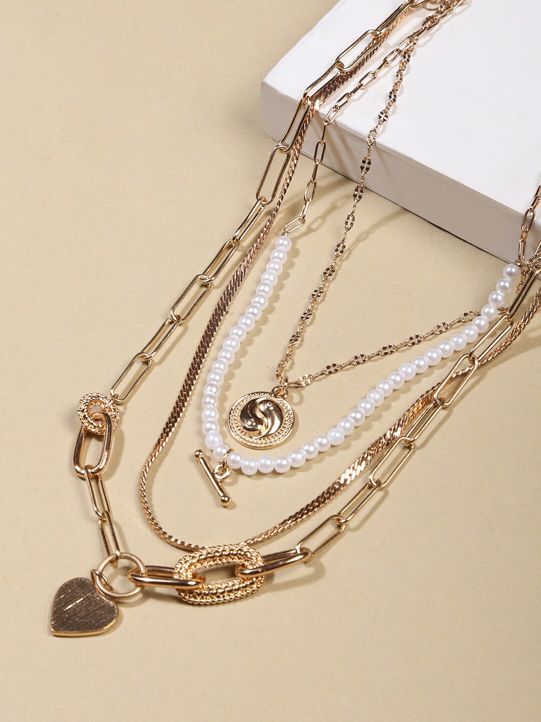 

Lilly & sparkle Gold-Toned & White Gold-Plated Heart & Ying Yang Layered Chain With Studs
