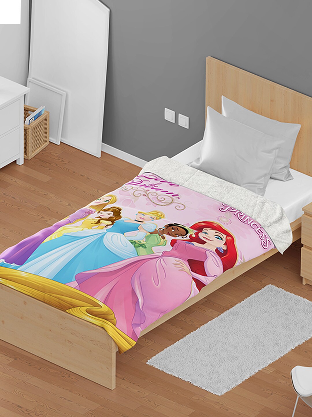 

YK Pink & Blue Cartoon Characters Mild Winter Single Bed Blanket