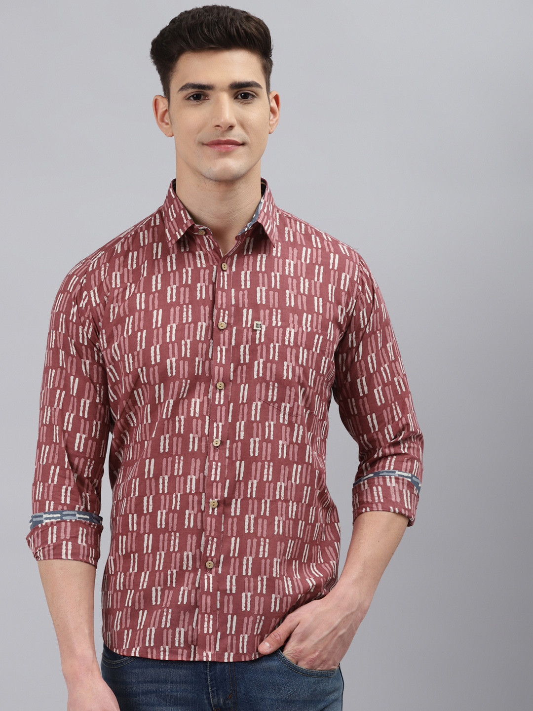 

Readiprint Fashions Men Magenta Slim Fit Printed Casual Shirt