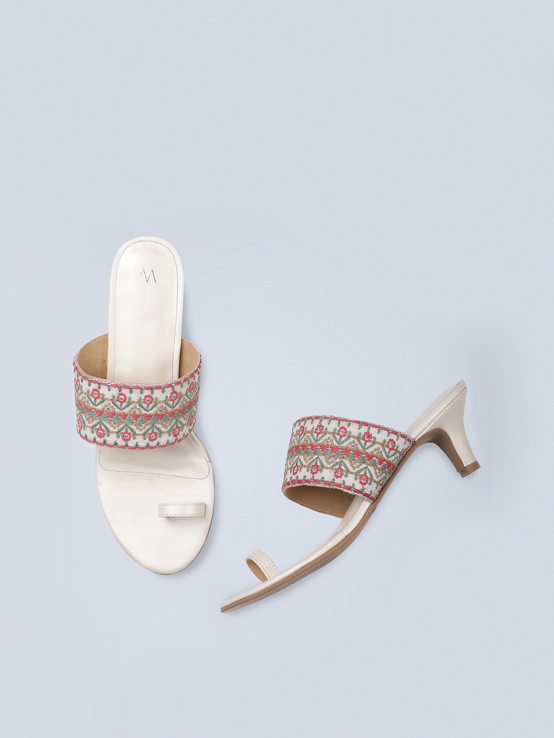 

W Beige Party Kitten Sandals