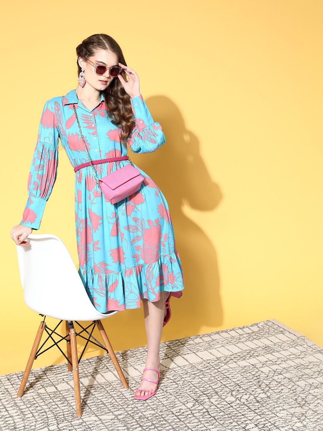 

Sangria Women Stylish Blue Floral Volume Play Dress