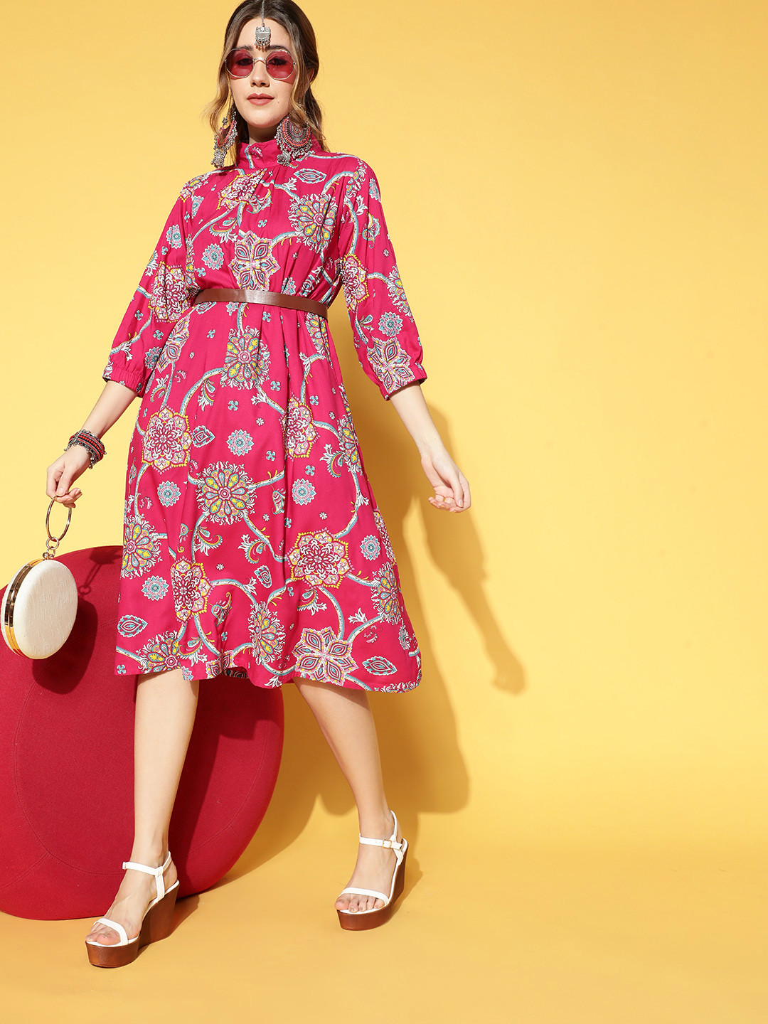 

Sangria Women Pretty Pink Ethnic Motifs New Neckline Dress