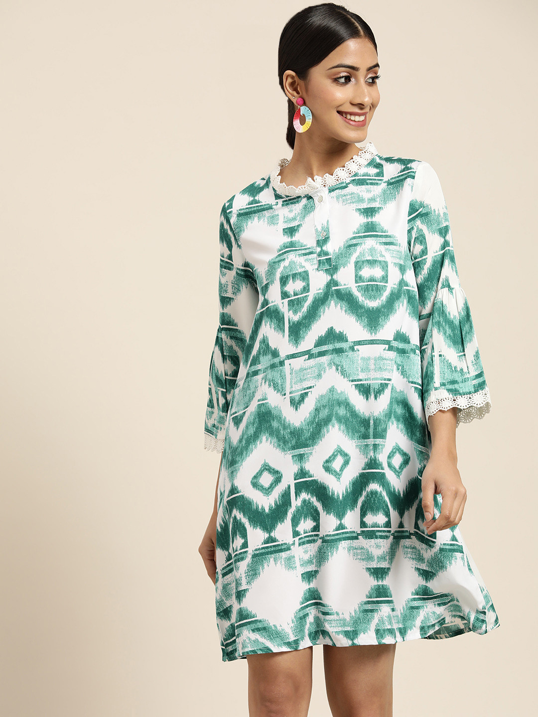 

Sangria Women White & Green Ethnic A-Line Ethnic Dress