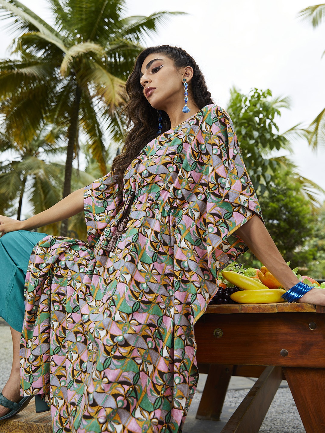 

Sangria Gorgeous Green Cotton Kaftan Kurta
