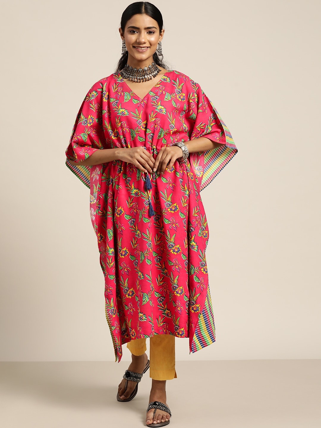 

Sangria Women Coral Red & Green Floral Printed Kaftan Kurta