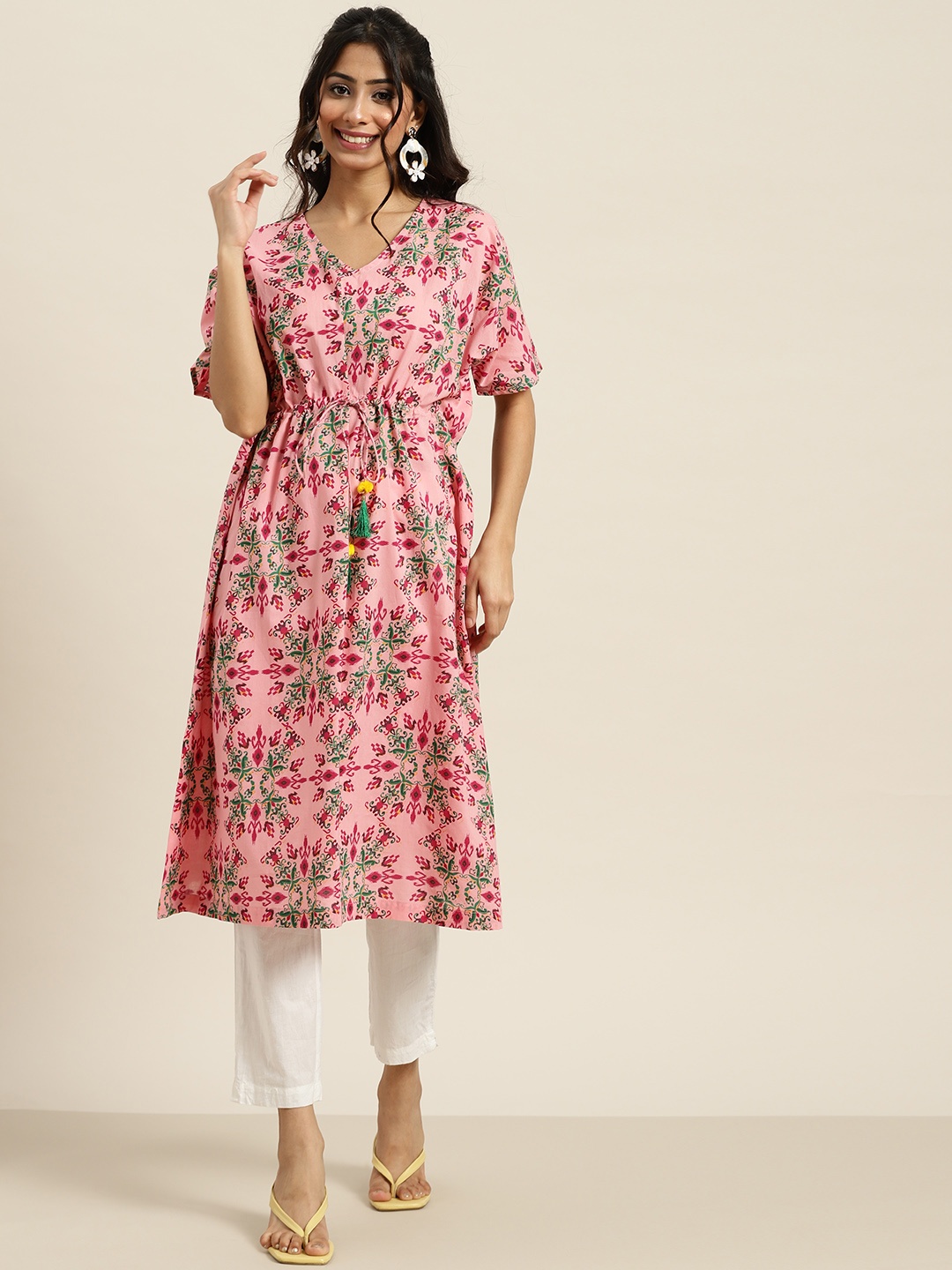 

Sangria Women Pink & Green Pure Cotton Ethnic Motifs Print Extended Sleeves Kurta