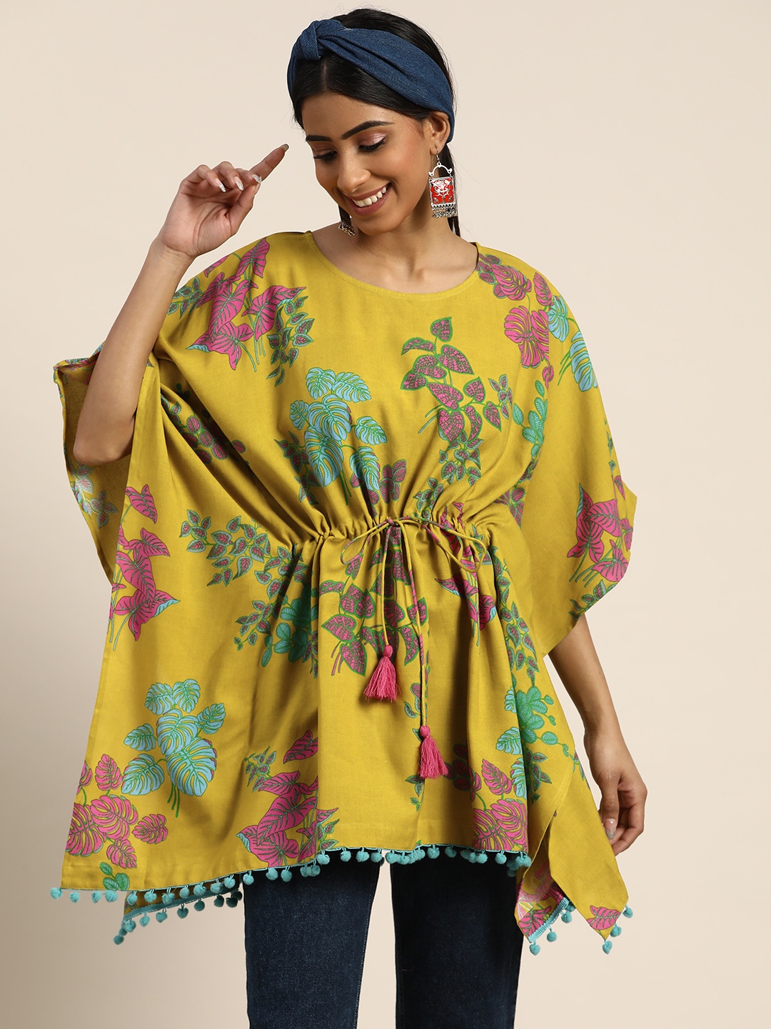 

Sangria Women Mustard Yellow & Blue Floral Print Kaftan Top