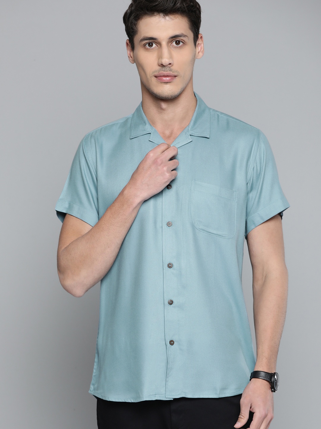 

DENNISON Men Blue Smart Slim Fit Solid Opaque Casual Shirt with Chest Pocket
