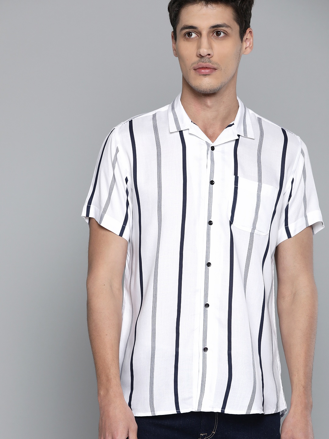 

DENNISON Men White Smart Slim Fit Vertical Stripes Opaque Casual Shirt with Chest Pocket