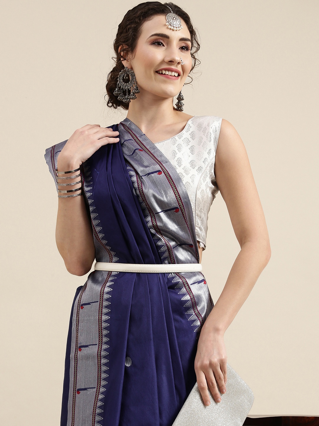 

VASTRANAND Blue Zari Silk Cotton Paithani Saree
