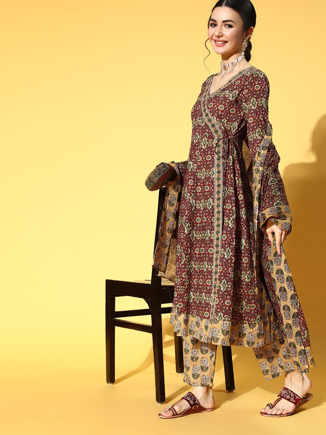 

Yufta Ethnic Motifs Pure Cotton Angrakha Kurta Set, Maroon