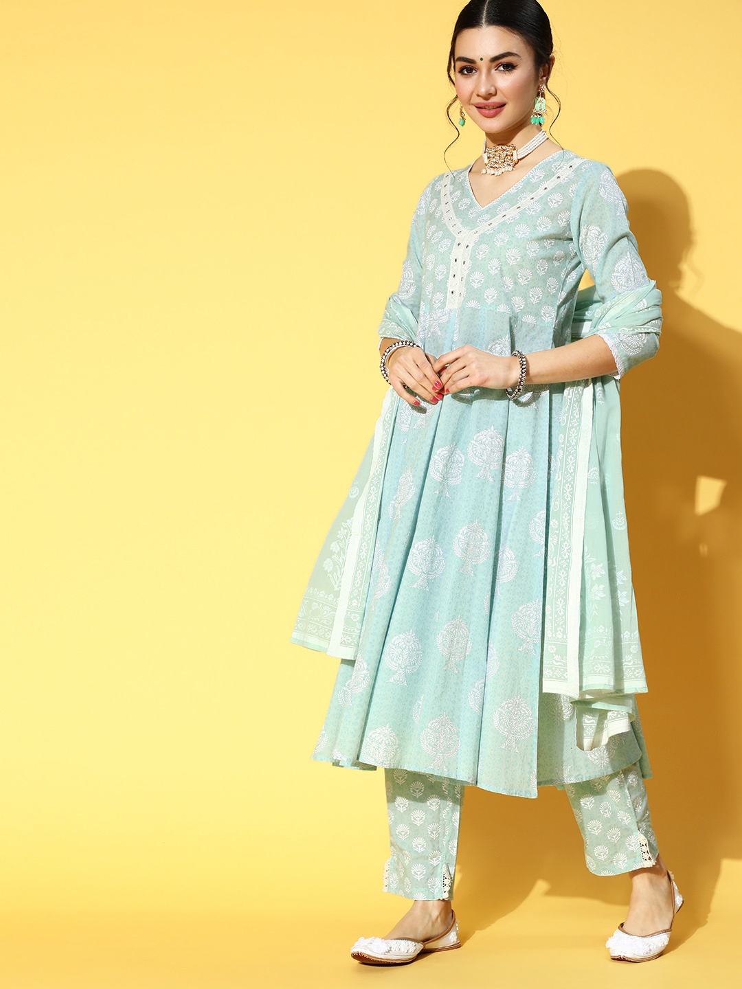 

Yufta Pure Cotton Ethnic Motifs Kurta Set, Blue