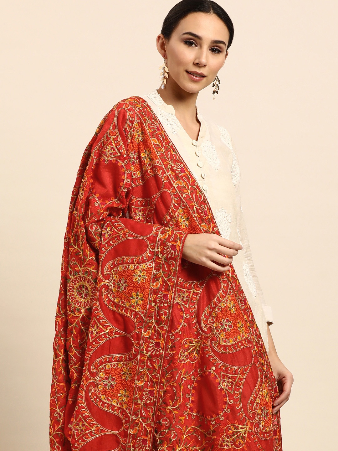 

VASTRANAND Red Ethnic Motifs Embroidered Dupatta