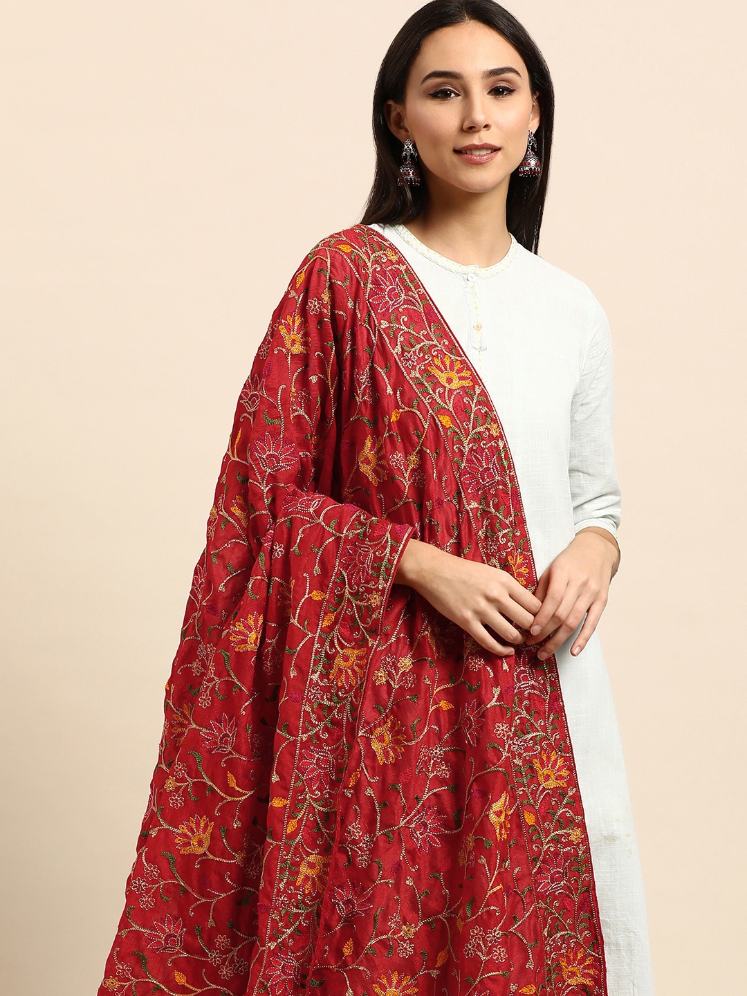 

VASTRANAND Red Ethnic Motifs Embroidered Dupatta