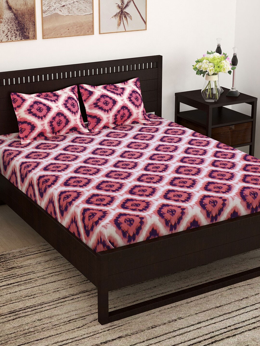 

Story@home Pink & Navy Blue Geometric 152 TC Queen Bedsheet with 2 Pillow Covers