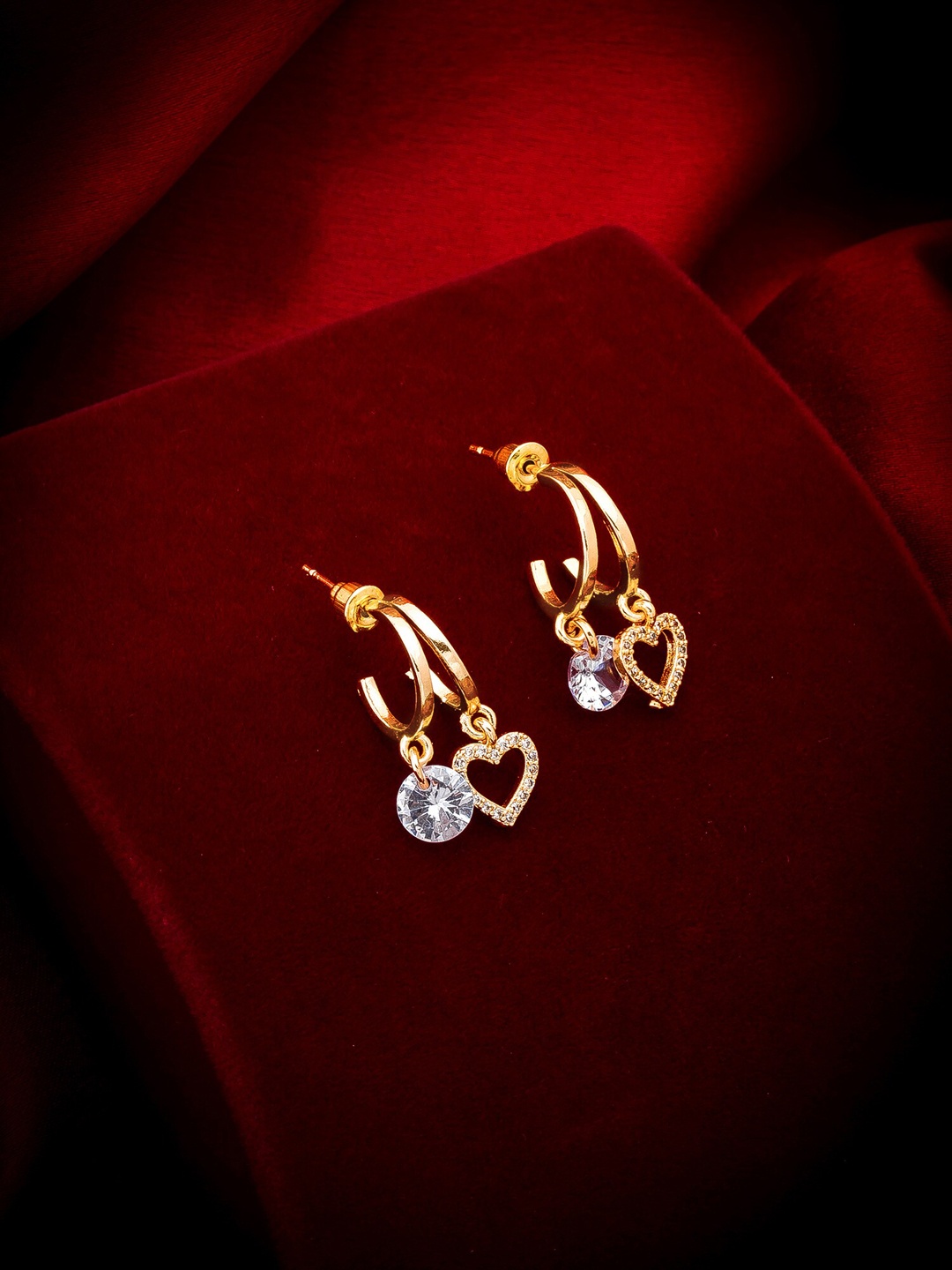 

aadita Woman Gold-Toned Geometric Drop Earrings