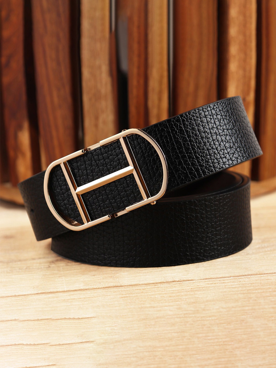 

Kastner Men Black Textured Belt