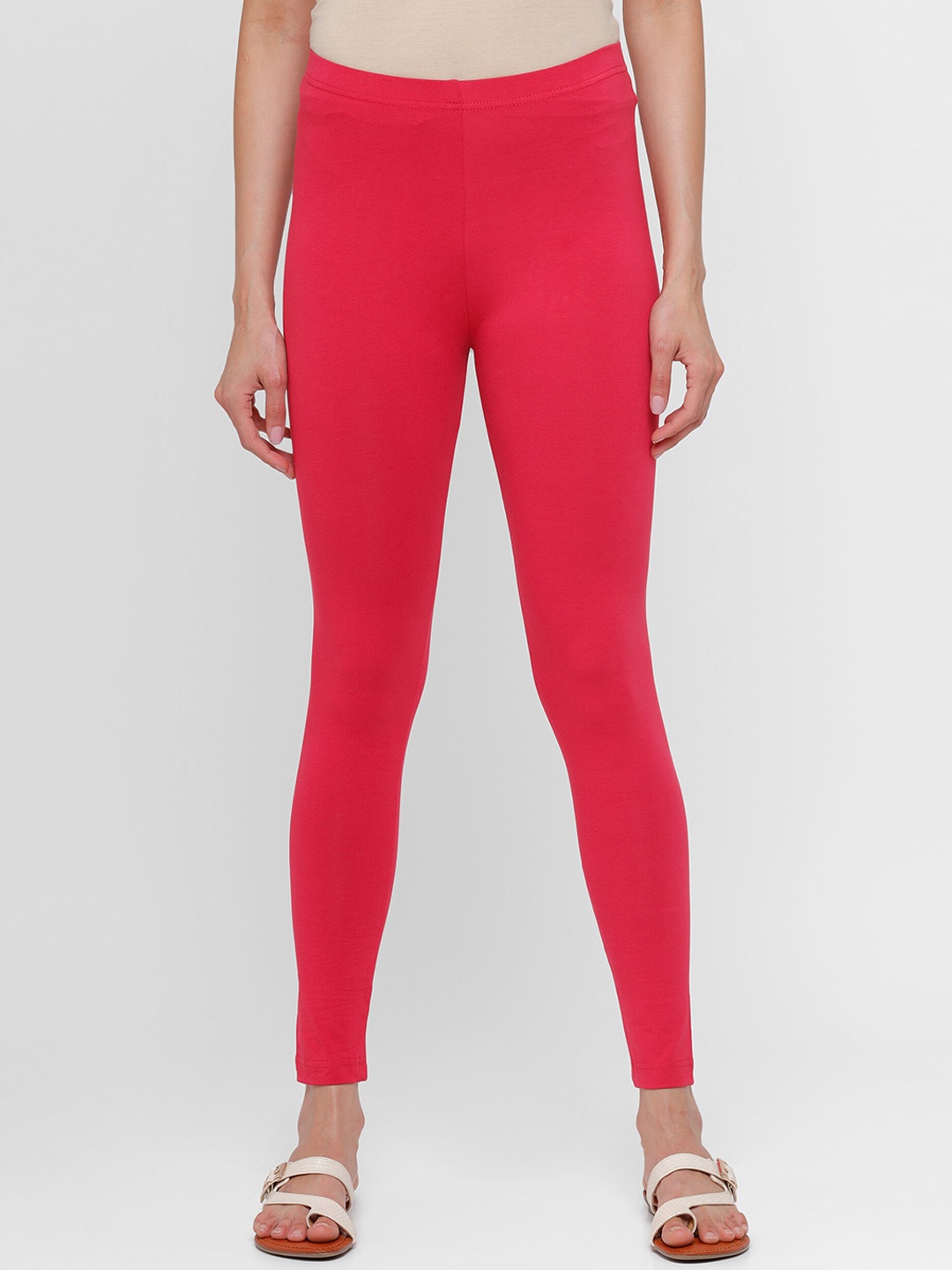 

De Moza Woman Pink Solid Ankle Length Leggings