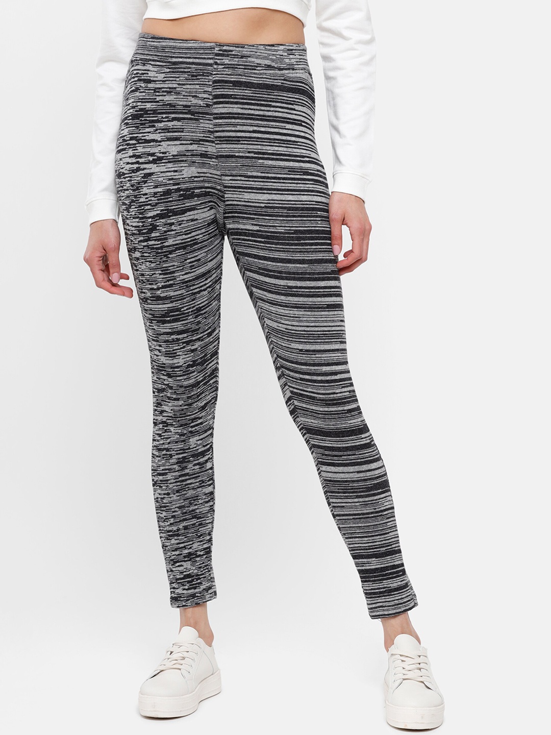 

De Moza Women Black & White Printed Cotton Ankle Length Leggings