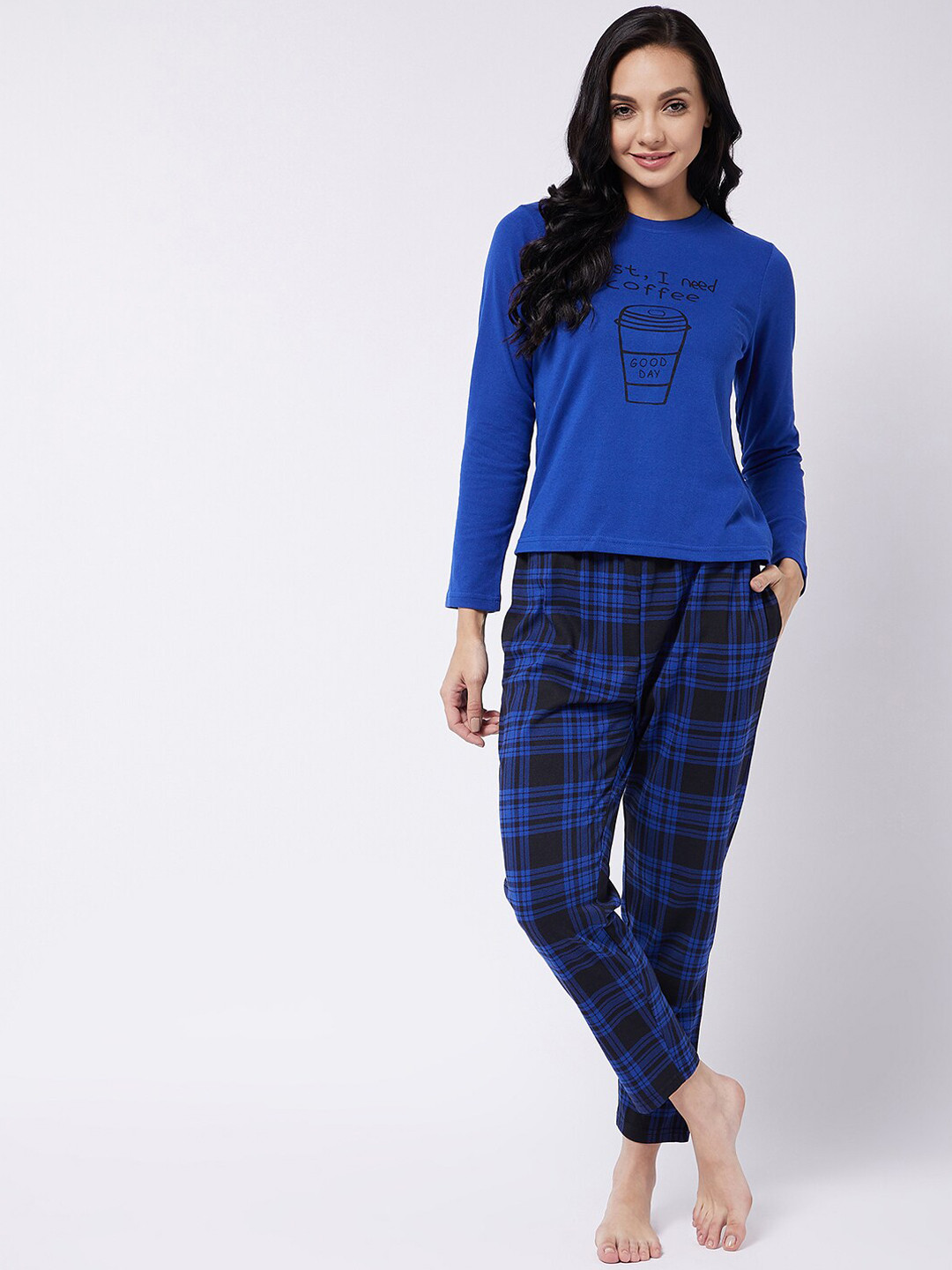 

Vvoguish Women Royal Blue & Black Printed Night Suit