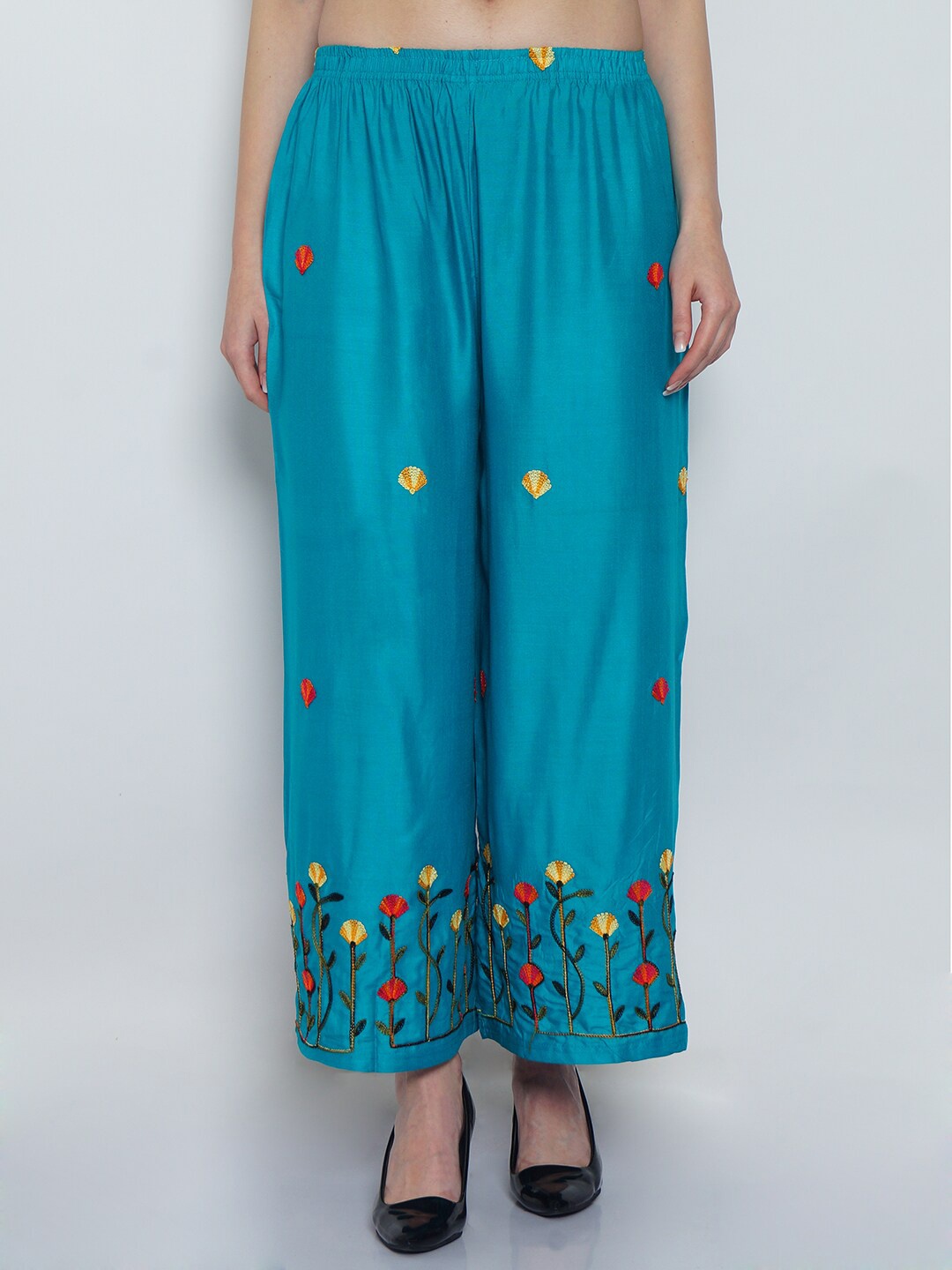 

GRACIT Women Teal Blue & Red Floral Embroidered Palazzos