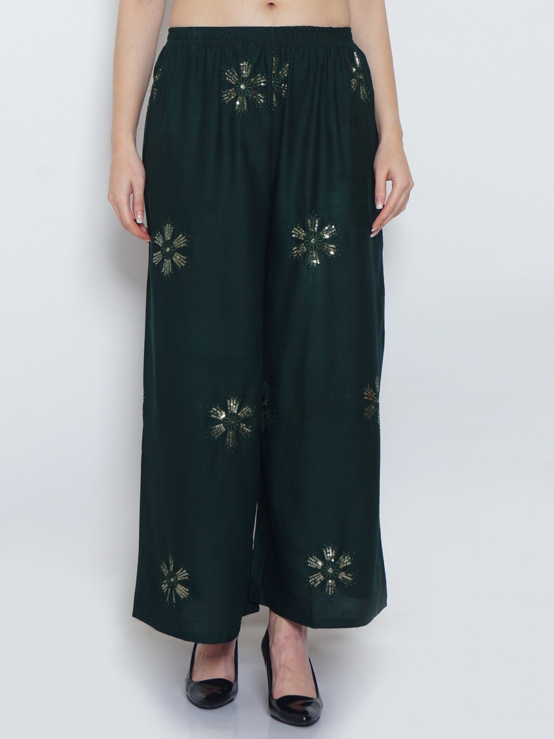 

GRACIT Women Green Embellished Wide Leg Palazzo