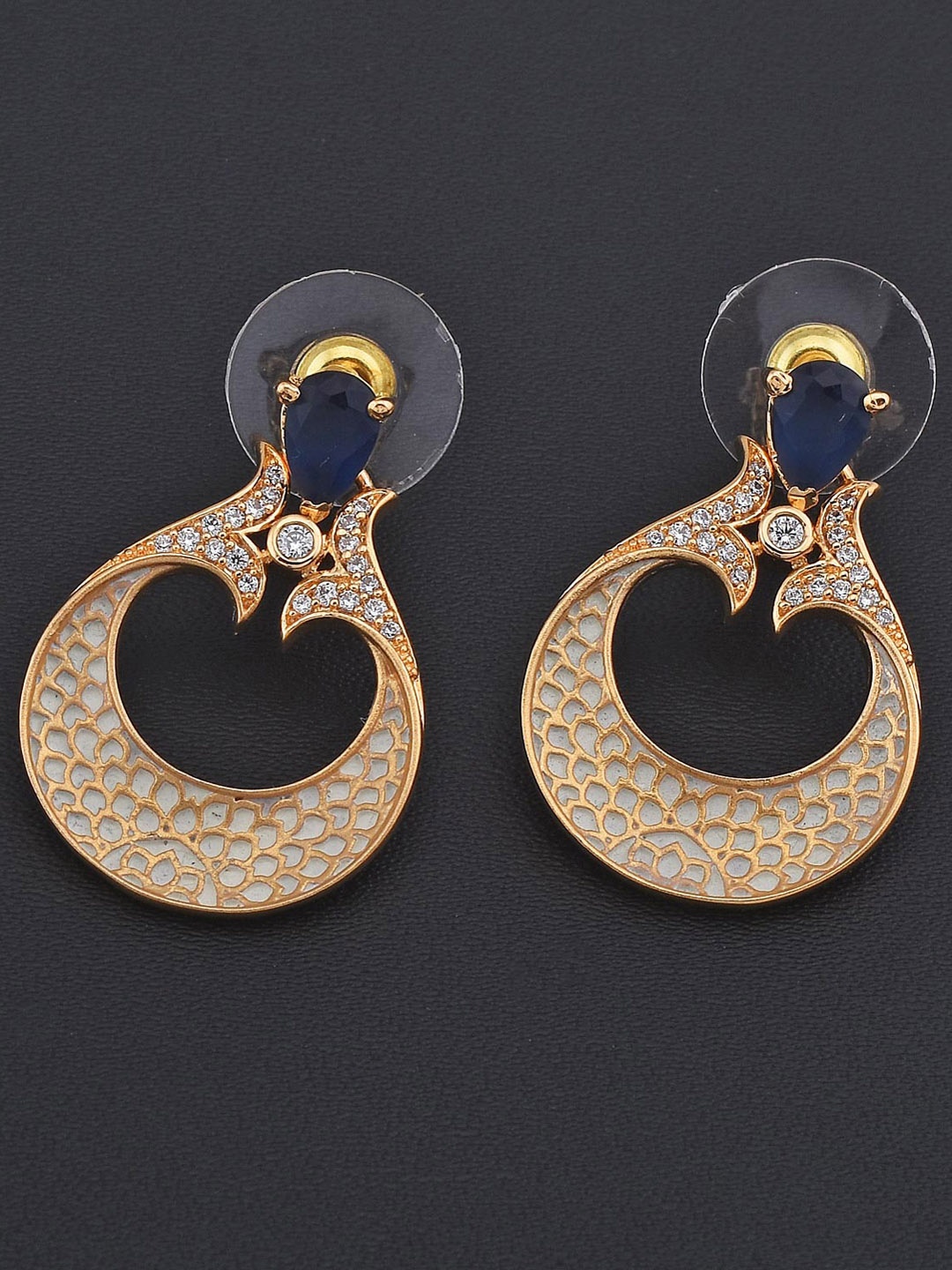 

Tistabene Gold-Plated Contemporary Drop Earrings