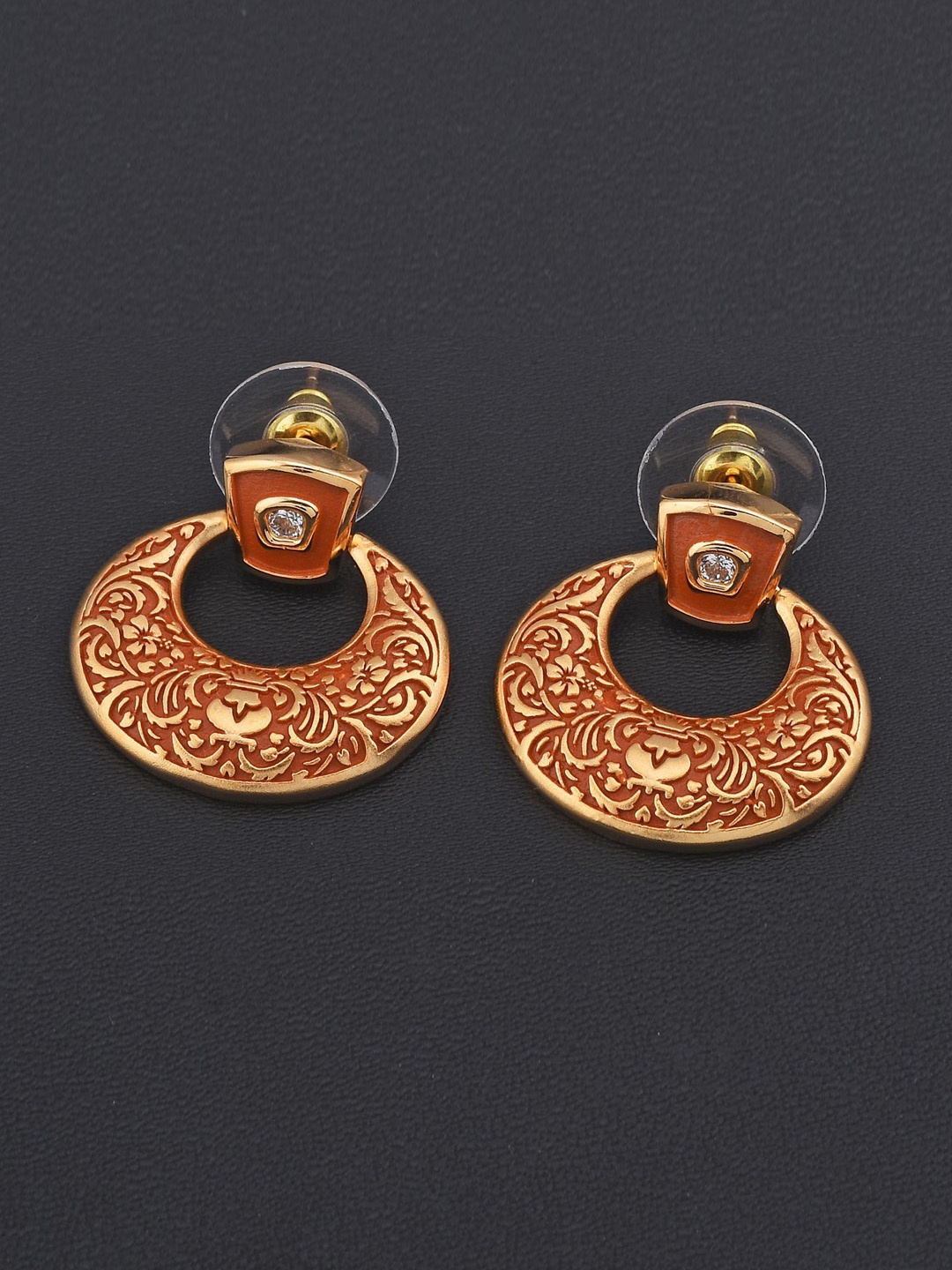 

Tistabene White Contemporary Drop Earrings