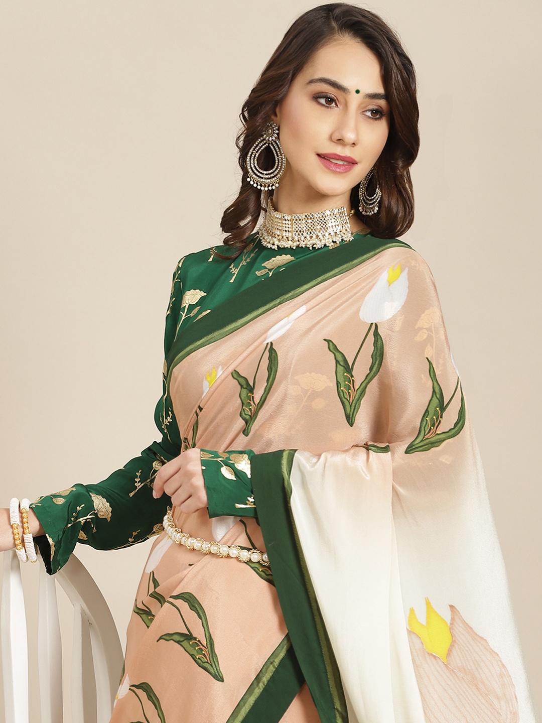 

Masaba Beige & Green Floral Pure Crepe Saree
