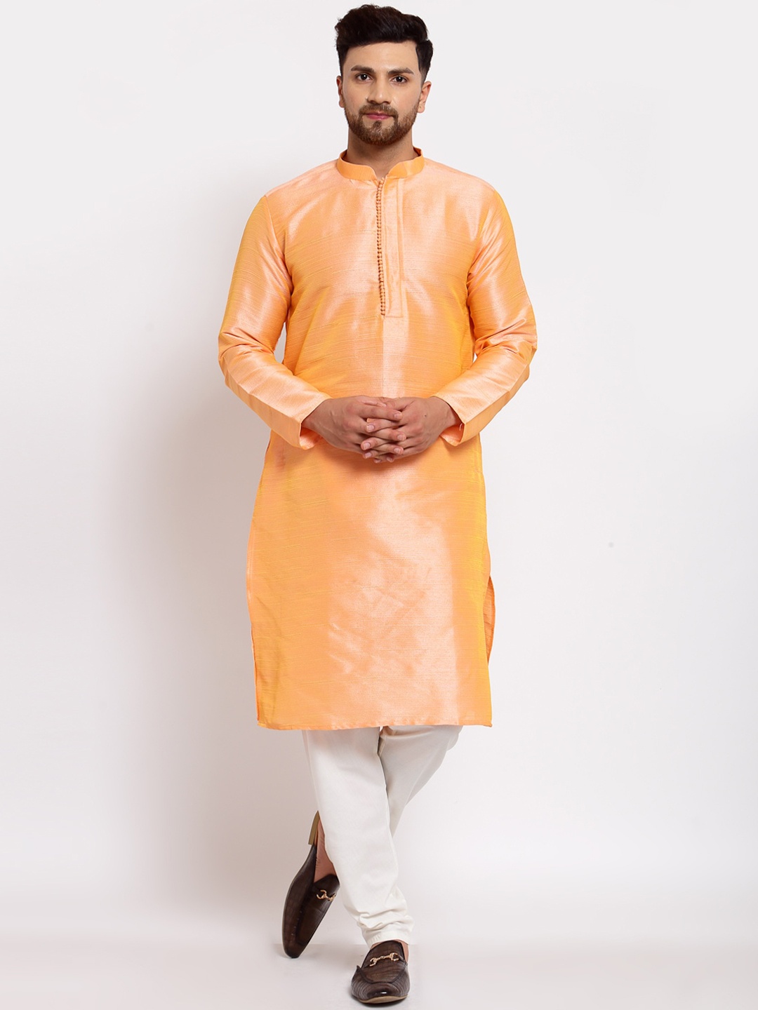 

MOHANLAL SONS Men Peach-Coloured Solid Mandarin Collar Dupion Silk Straight Kurta