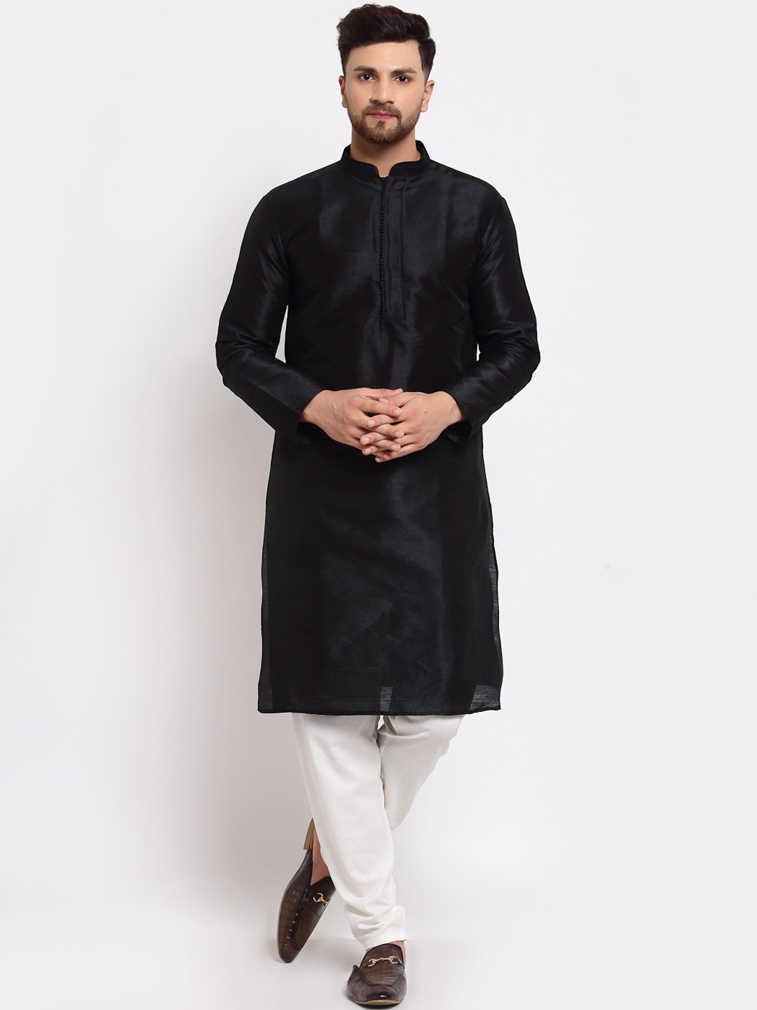 

MOHANLAL SONS Men Black Solid Mandarin Collar Dupion Silk Straight Kurta